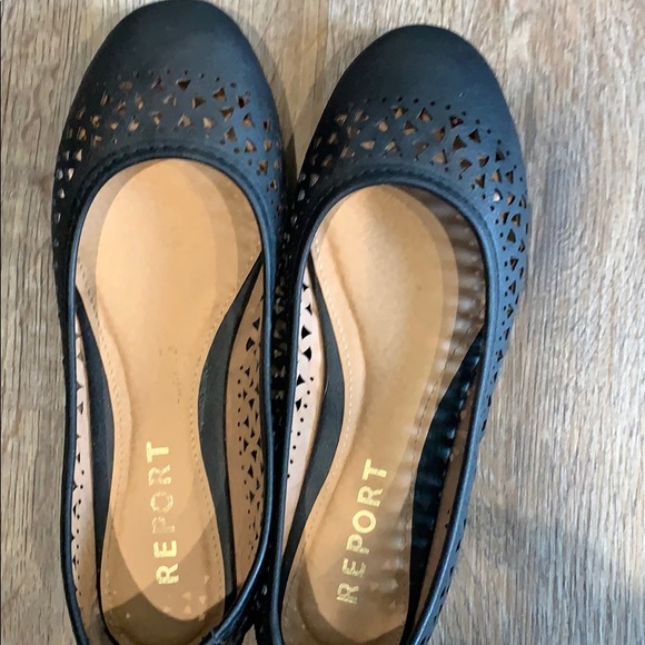 Report black flats - Picture 3 of 4